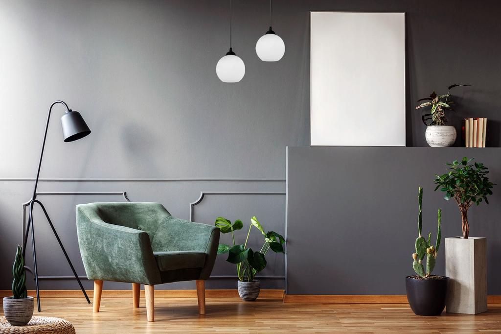 CLASSIC METAL HANGING LAMP GLASS SHADE