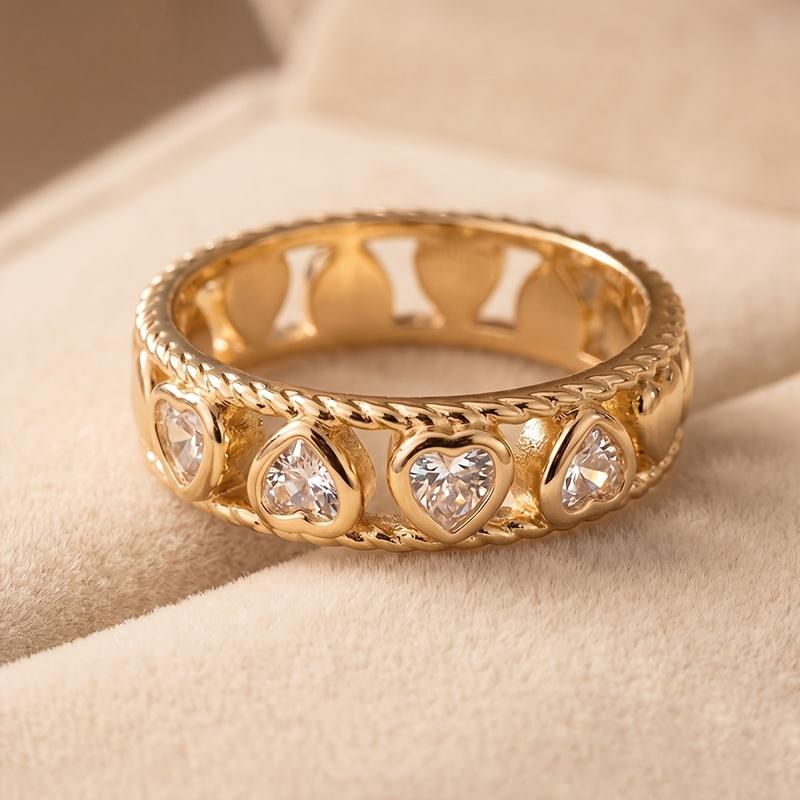 1PC Exquisite and light luxury style heart-shaped full-diamond women's wide ring, inlaid with sparkling heart-shaped synthetic zircon, with hollow