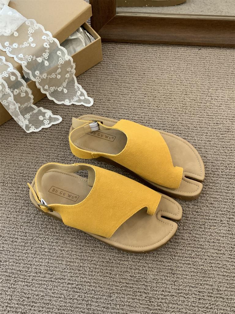 Fashion Women's Plus Size 40 Sandals Buckle Strap Round Toe Casual Female Flat Shoes Thimble Toe Cover Heel Comfortable Light Sandal