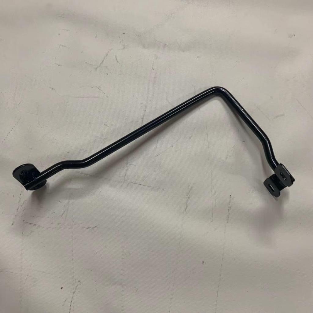 Mercedes-Benz W212 GLK200 Кронштейн портала и бачка для воды (2048900032)