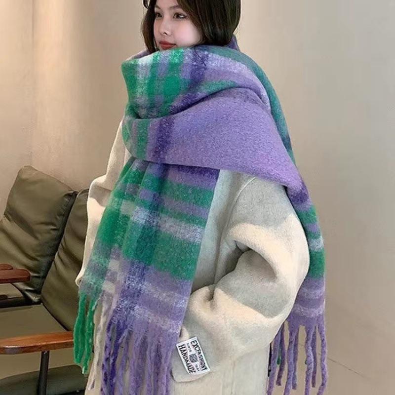 Женский толстый клетчатый шарф из пряжи — универсальный, теплый, в студенческом стиле для осени/зимы
