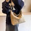 Корейская версия ретро матовая большая сумка-тоут женская 2025 новая нишевая высококлассная универсальная сумка на плечо