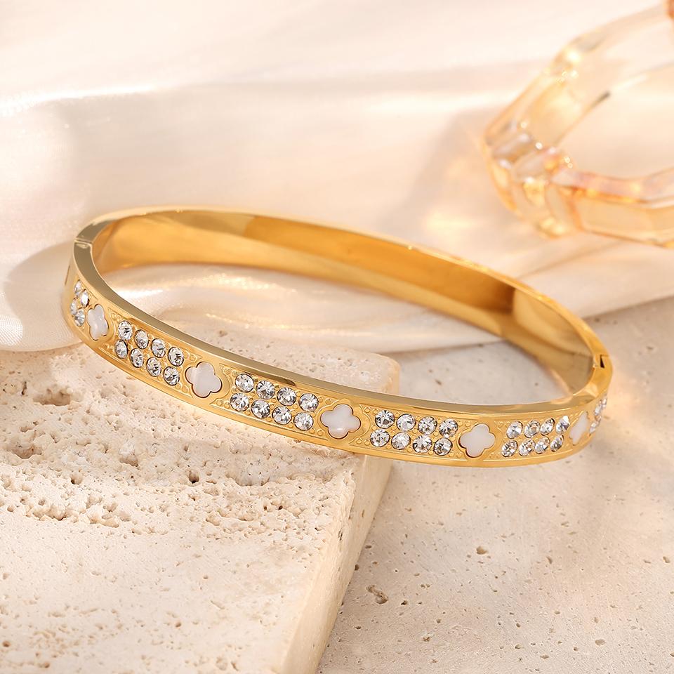Htpwe Stainless Steel Four-leaf Clover Shell Inlaid Zirconium Bracelet Women's Plated 18k Gold Couple Holiday Bracelet Zircon