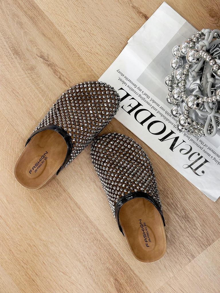 2025 лето стразы полные бриллианты рыболовная сетка баотоу большая голова баотоу полушлепанцы сандалии toboken обувь на плоской подошве женская обувь