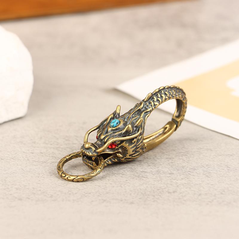 Брелки из чистой латуни с красными глазами и головой дракона, брелок с изображением дракона зодиака, винтажный мужской брелок с пряжкой на талии, автомобильный брелок, кулон, подарки, ремесла
