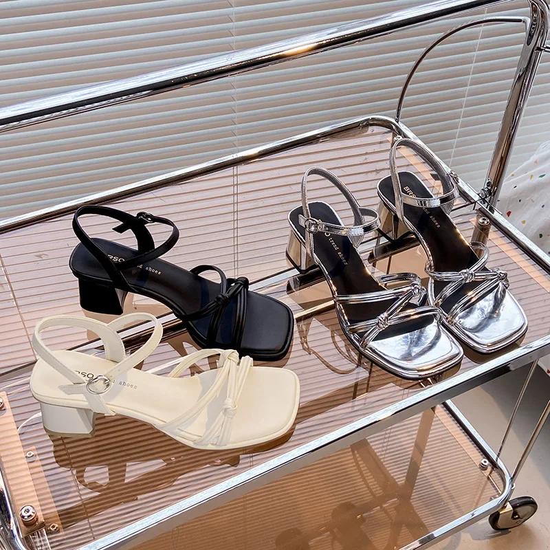 Женские босоножки, летние, новые туфли на квадратном каблуке, модные римские сандалии, черно-белые женские тапочки с открытым носком, женская обувь