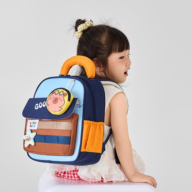 Узорчатый кулон «Капибара-лев» Детский рюкзак Мультяшные подарки Школьная сумка