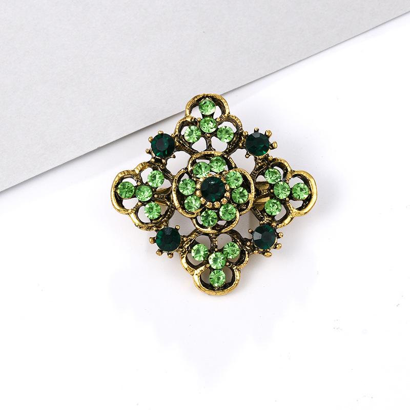 Pin Corsage Clothing with Crystal Brooch Wholesale Alloy Rhinestone Small Fashion Trade Card Accessories