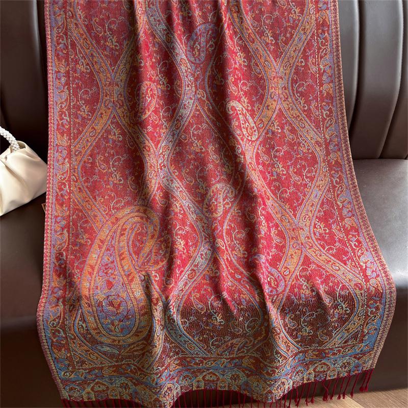 Luxury Embroidery Cashmere Winter Scarves Women Pareo Cape Warm Muslim Modal Hijabs Shawl Chunky Headscarf Ladies Elegant Poncho