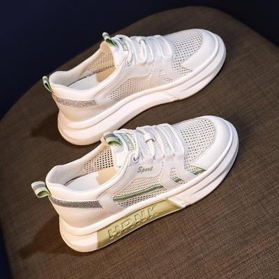 Белые женские туфли, новые весенне-летние универсальные дышащие кроссовки на плоской сетке, модные студенческие повседневные кроссовки для женщин