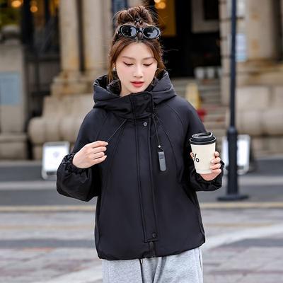 Трендовая женская короткая стеганая куртка, утолщенная хлопковая куртка с капюшоном, свободного кроя, зимний модный наряд