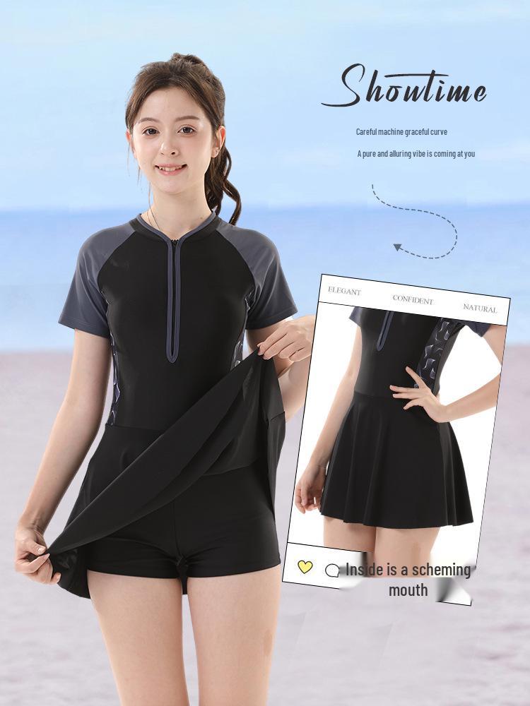 2025 Новый консервативный слитный купальник больших размеров для женщин, обеспечивающий привлекательную посадку