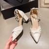 Весенняя юбка жемчужные туфли на высоком каблуке женские весенне-летние новые туфли на среднем толстом каблуке с острым носком с неглубоким вырезом и полыми сандалиями