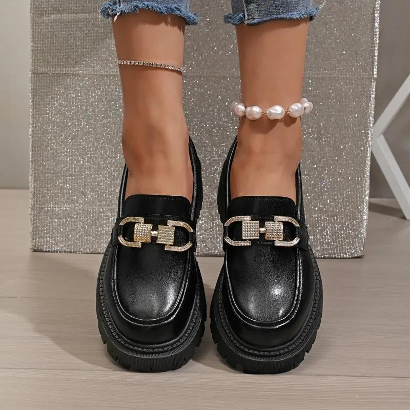 2024 Брендовые женские туфли Лоферы Женские туфли на высоком каблуке Модные металлические украшения Офис и карьера Горячая распродажа Большие размеры Каблуки для женщин