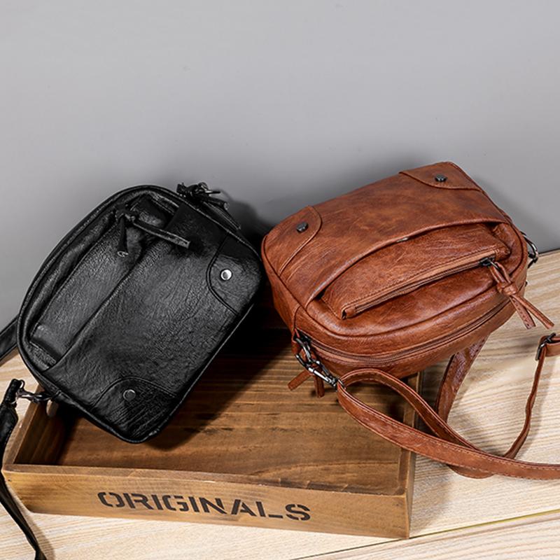 Маленькая женская сумка в винтажном стиле