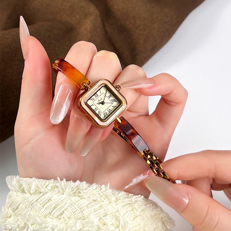 GEDI Vintage Small Watch Woman Waterproof Fashionable Wristwatch Elegant Niche Square Amber Slim Chain Quartz Ladies Watches