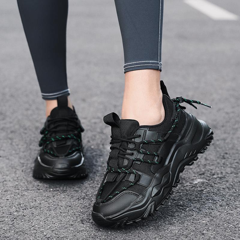 Женские кроссовки для папы на толстой подошве в спортивном стиле, дышащие, модные, с низким верхом, с перекрестными шнурками, на танкетке, для бега, кроссовки