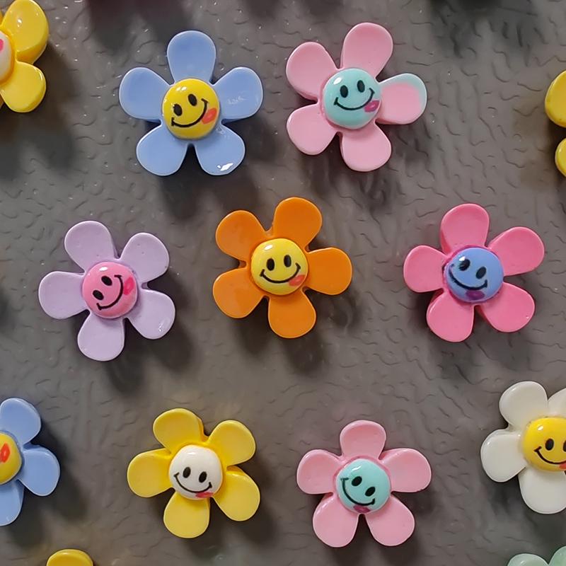 10 шт. разноцветные магниты на холодильник с изображением улыбающегося лица и цветов, симпатичные декоративные наклейки для дома, держатели для заметок