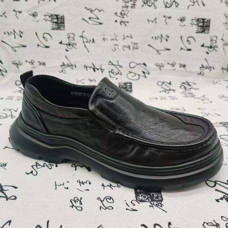 Высококачественные осенние деловые кожаные туфли на легкой подошве, мужские, из коровьей кожи, с круглым носком, трендовые, модные, повседневные мужские кожаные туфли