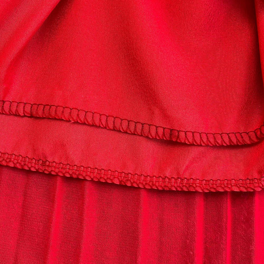 Весна-лето Женский плиссированный комплект из двух предметов Элегантная шифоновая блузка с V-образным вырезом и драпировкой + широкие брюки с высокой талией Костюм из 2 предметов для женщин Новый