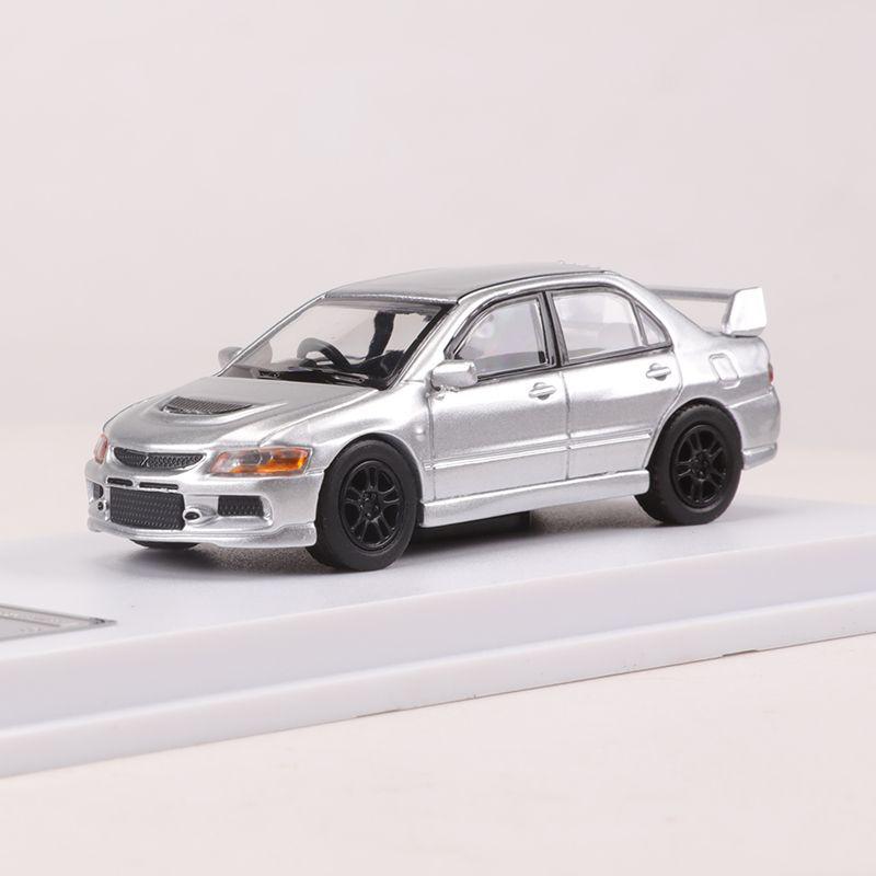 1:Коллекция украшений - модель автомобиля из сплава Mitsubishi Lancer EVO IX в масштабе 1/64