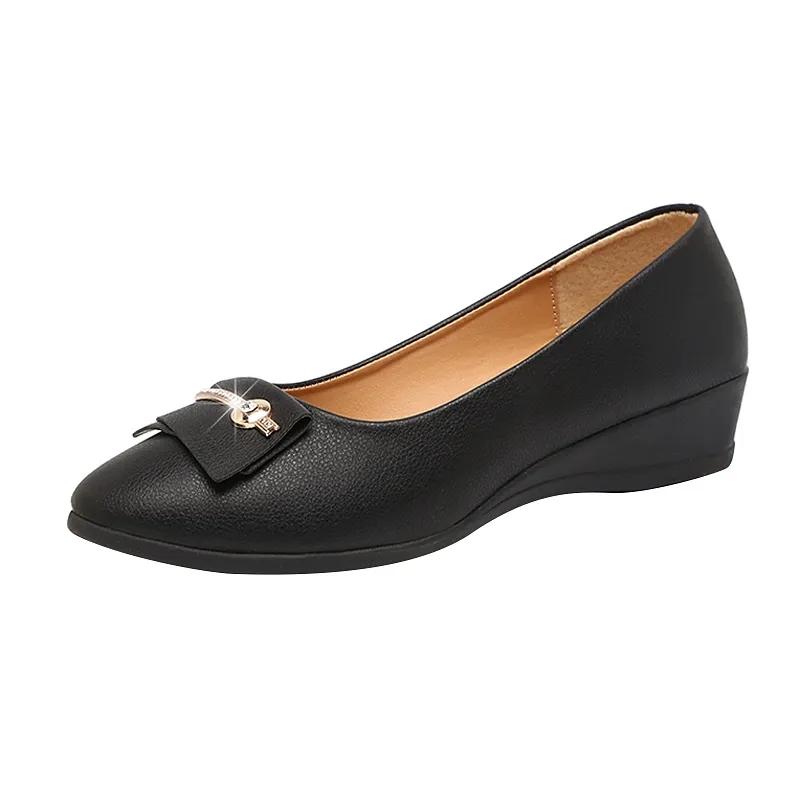 Women's Spring Summer Slip-on PU Single Shoes Solid Color Large Size Wedge Heel Doudou Shoes Lightweight Mother Casual Work Shoes