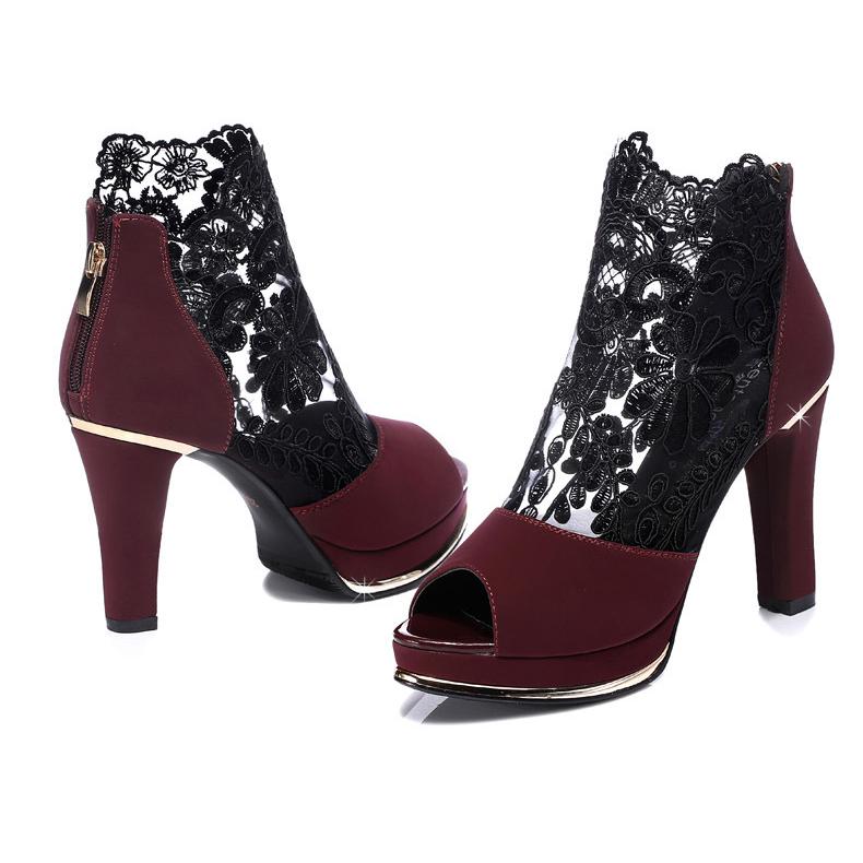 Босоножки с сетчатым грубым каблуком и кружевом «рыбий рот»