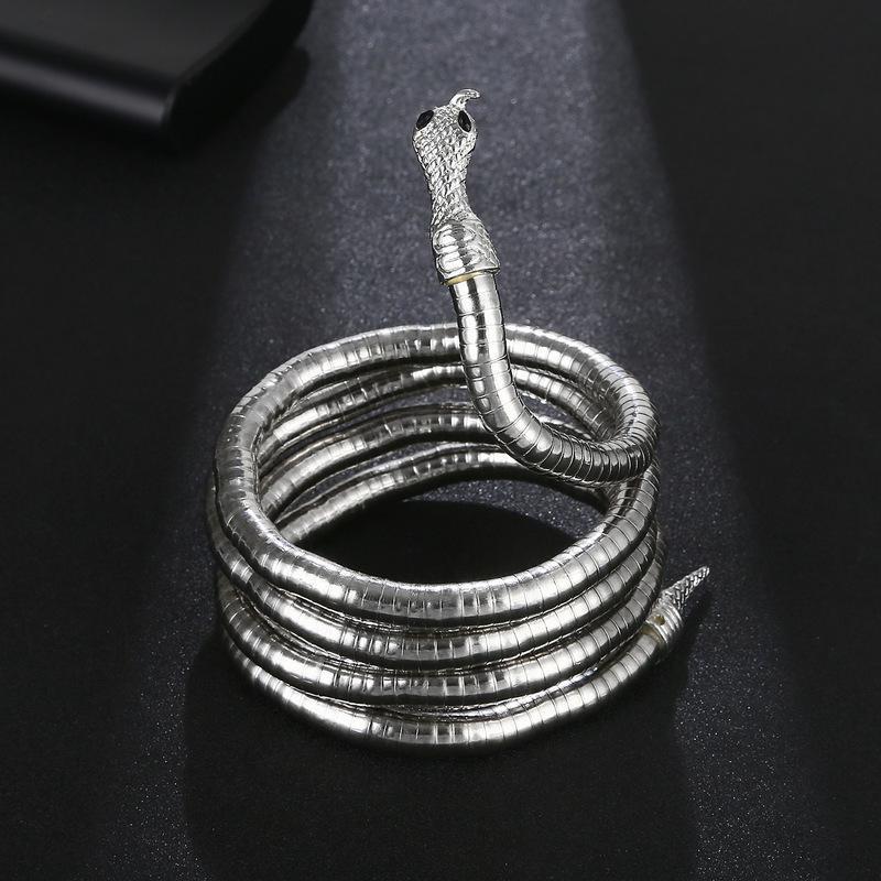 Snake Shape Fashion Necklace Punk Cool Multi-layer Snake Necklaces