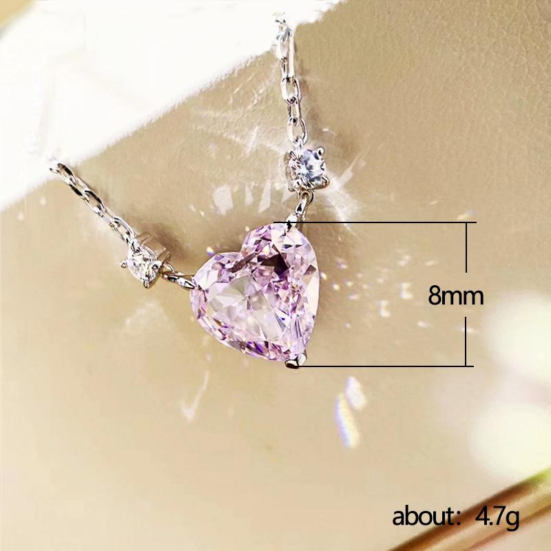 Huitan Luxury Fashion Heart Cubic Zirconia Cushion ...