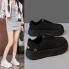 Увеличивающие рост толстые туфли на платформе женские летние 2024 года новые ретро-обувь для хлеба универсальные студенческие спортивные белые туфли прилив