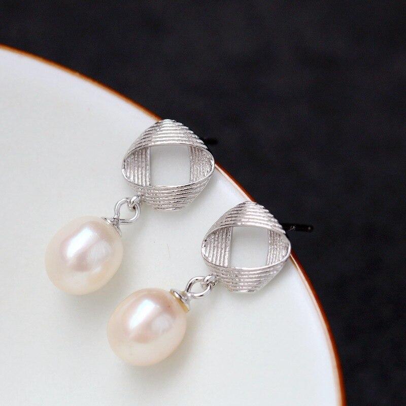 Серьги из серебра 925 пробы ручной работы с натуральным жемчугом.