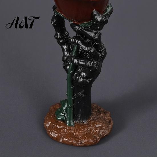 Halloween Table Ornaments Skeleton Hand Rose Candle Holder, Gothic Resin Decorative Ornament Atmospheric Trough for Home Decor, Dark Style Romantic