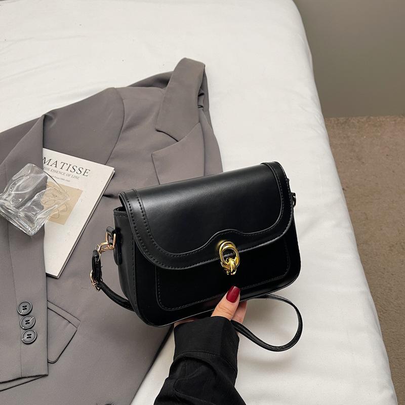Bag New Women's Spring Autumn and Winter Versatile Fashion Retro Niche Design Shoulder Messenger Bag Contrasting Color Small Square Bag