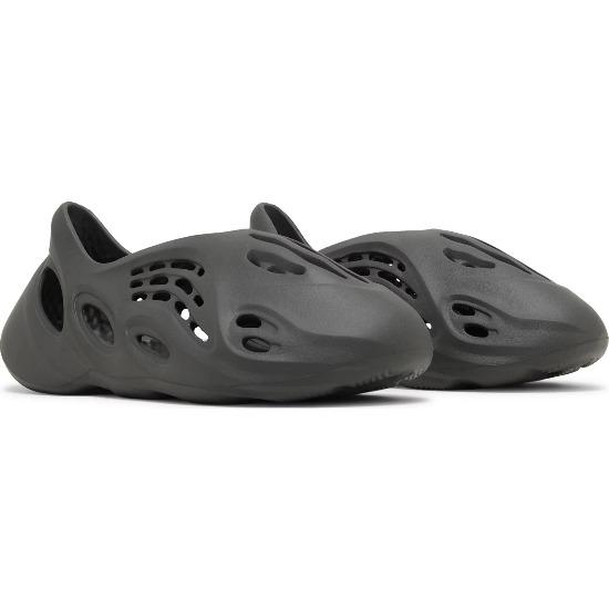 Adidas Оригинальные Yeezy Foam Runner 'Carbon' IG5349 Унисекс