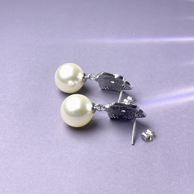 Серьги-пусеты из белой меди с серебряной иглой S925, камелия и жемчуг