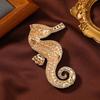 Брошь Морской конёк Ретро Стиль Осень Зима Стразы Значок на лацкан Аксессуар для пальто Значок