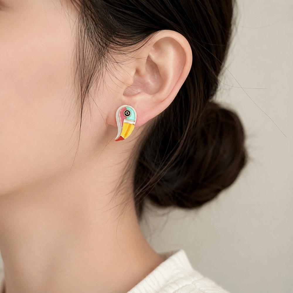 Adjustable Enamel Toucan Bird Brooch Colorful Animal Lapel Pin New Retro Unisex Jewelry Daily