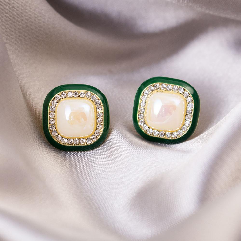 Универсальные легкие роскошные клипсы для ушей без проколов, повседневные высококачественные треугольные клипсы для ушей, универсальные женские серьги