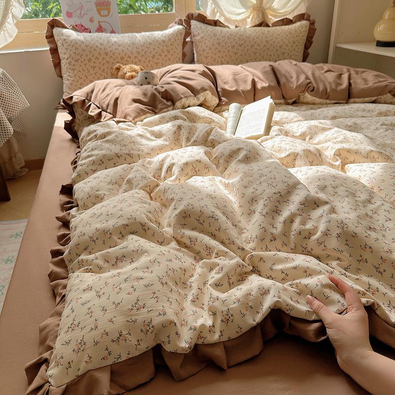 Cartoon double-layer yarn bed four-piece set, summer new lace quilt cover, bed sheet household washable three-piece set
