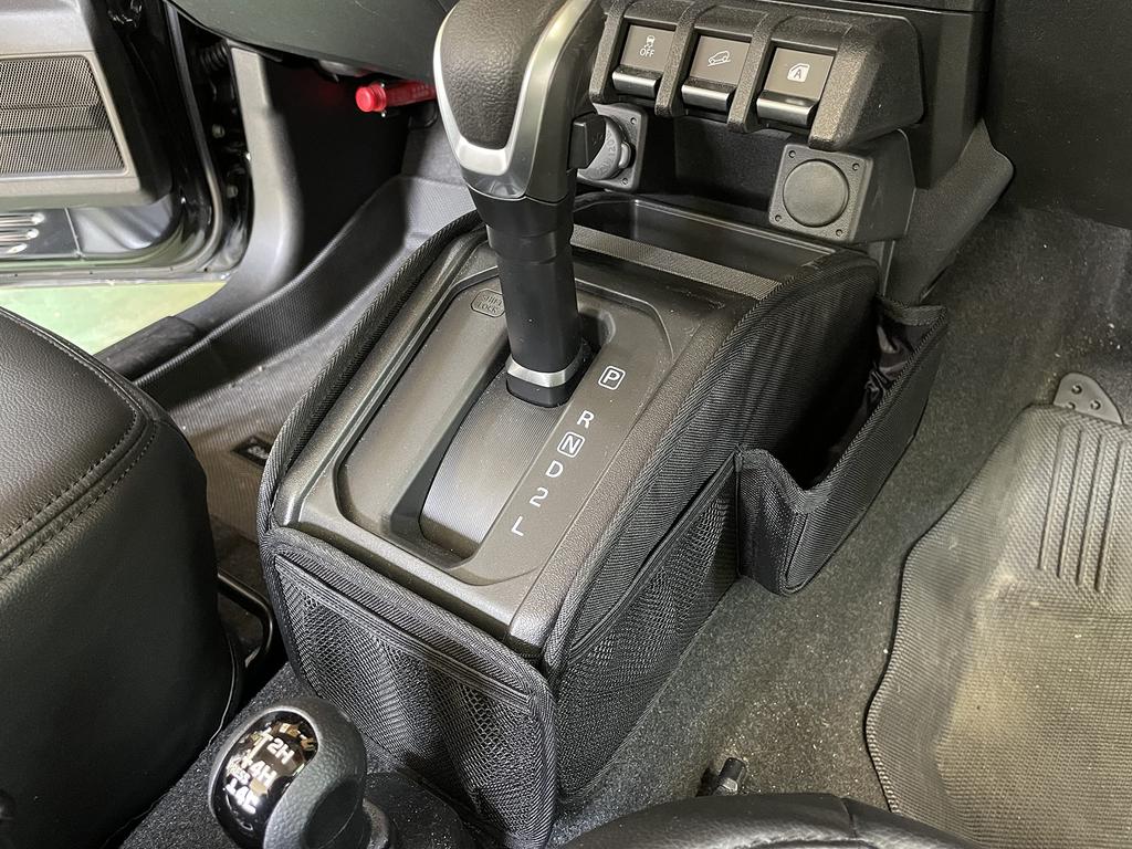 Карман для коробки передач PROTO для автомобилей с АКПП, совместимый с Jimny и Jimny Sierra (JMY-GBP, Черный) только, (JB64W) (JB74W)