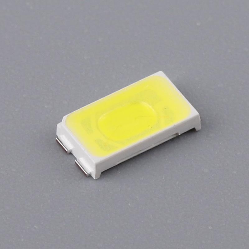 Высокомощные светодиодные чипы 5630 SMD, Белый свет, Угол освещения 120°, Высокое тепловыделение.