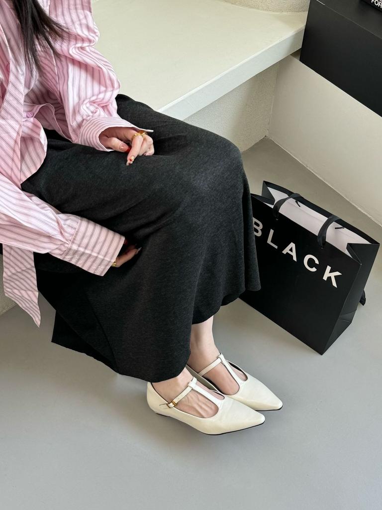 Shoes Women's Versatile 2025 Spring New French Retro Pointed Single Shoes Wedge Heel Temperament Women's Shoes Soft Sole Not Tired Feet