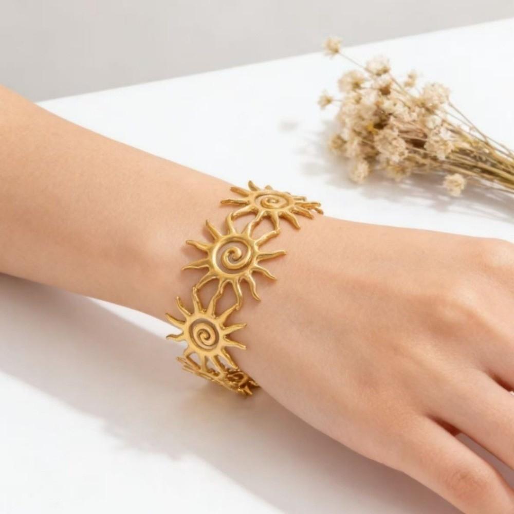 Gold Color Opening Bangles Wide Vintage Cuff Fashion Sun Bracelet Party