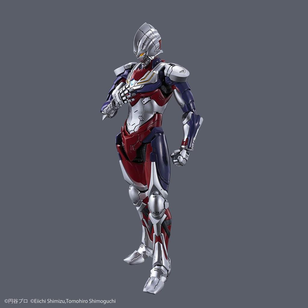 Стандартный костюм ULTRAMAN ULTRAMAN SUIT TIGA, пластиковая модель, рост 1/12, цветовая маркировка