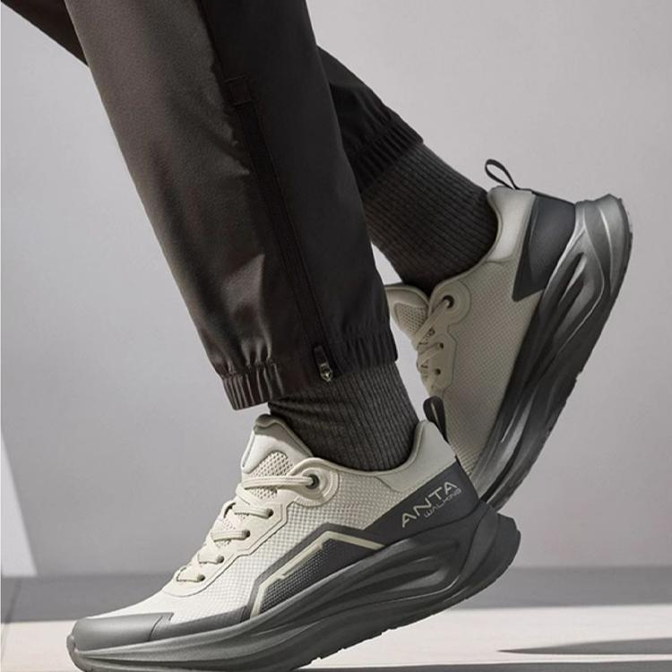 Anta Удобные Универсальные Амортизирующие Нескользящие Прочные Низкие Кроссовки для Тренировок Мужские кроссовки Серые 112517719-2