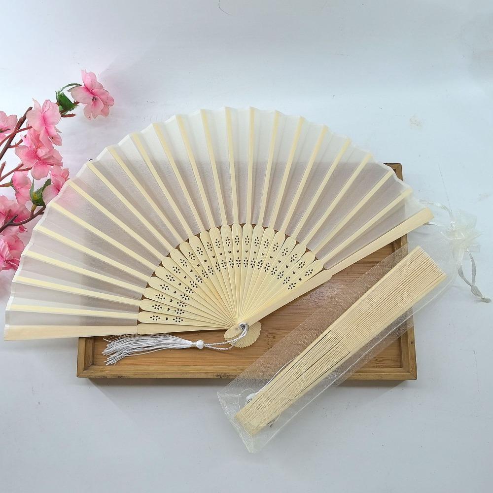 Cooling Tool Silk Hand Fan Chinese Style Hand Held Fan Fashionable Bamboo Hand Fan Wedding Favors