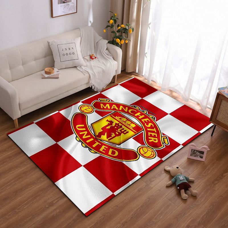 Manchester United Logo Red Checkered Design Rug Non-slip rug suitable for living room and bedroom sofas.