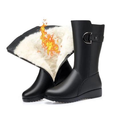 Модные сапоги до середины голени, женская зимняя обувь, осенне-зимние сапоги на платформе и высокой танкетке, женские теплые сапоги из бархата на низком каблуке