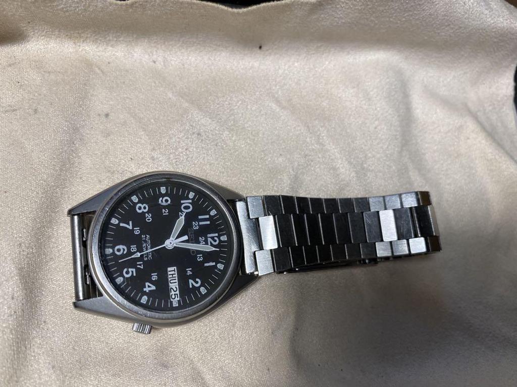 [USED] SEIKO Fully Automatic Watch, Date Display, Fully Functional, 35mm X 17cm, Valuable Item Details