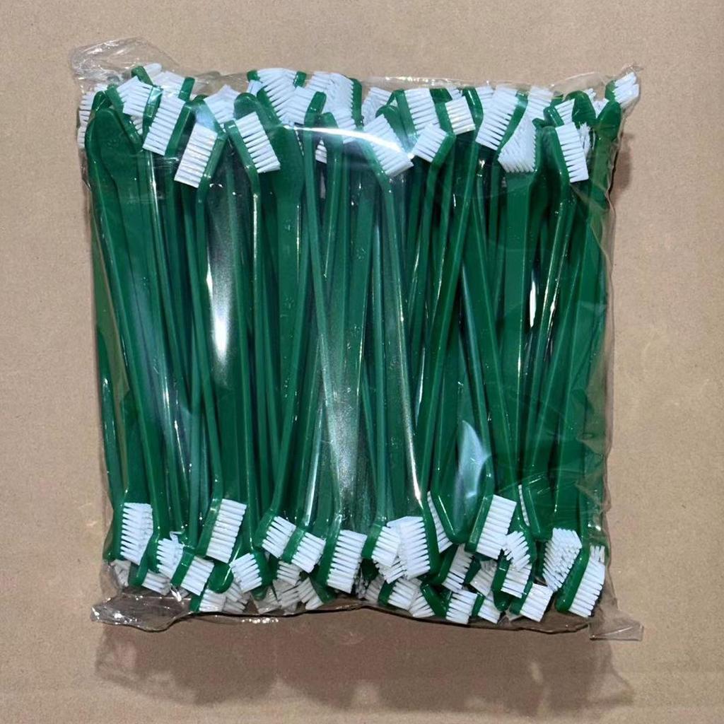 Двойная зубная щетка для домашних животных с длинной ручкой и мягкой щетиной для ухода за полостью рта собак.